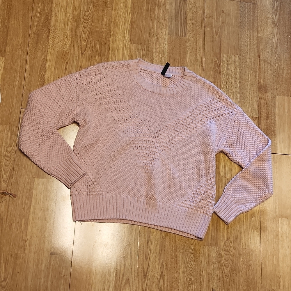 Divided H&M blush pink sweater sz small